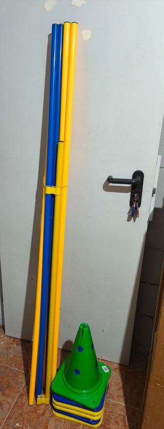 Circuito Agilidad Conos y Bastones