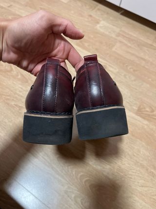 Mocasines de piel con cordones