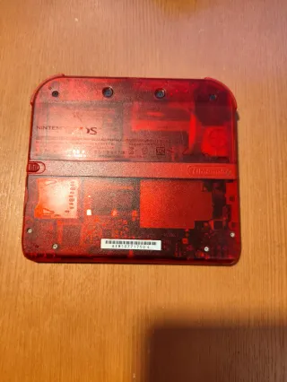 Nintendo 2DS Omega Rosso Rubino
