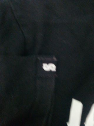 Vestido negro con estampado bandana