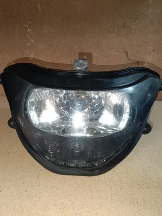 Faro Delantero Yamaha YZF 600R Thundercat