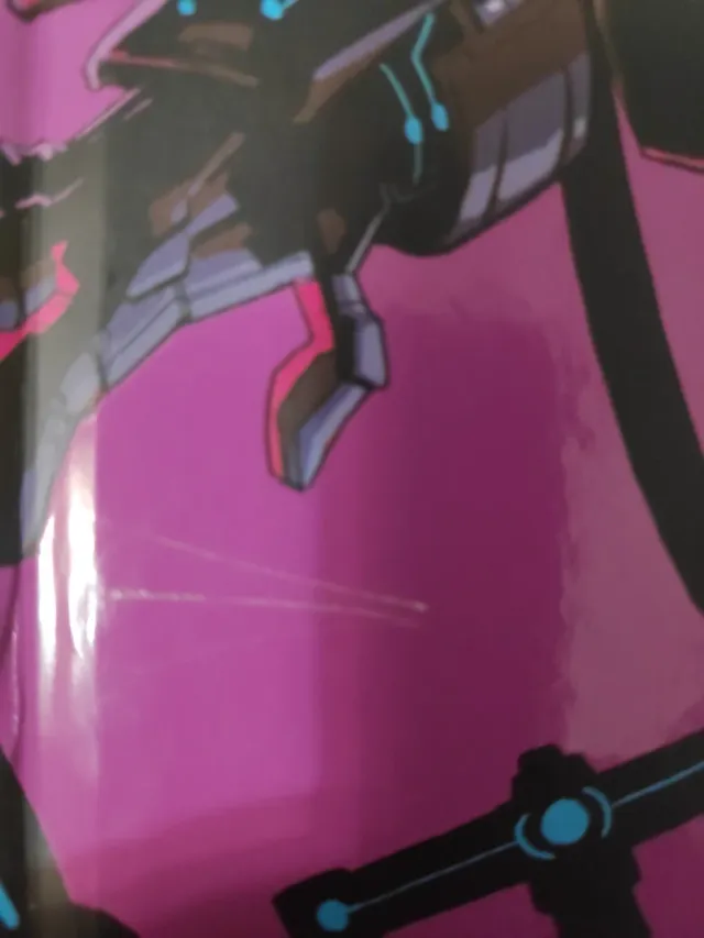 Marvel Deluxe Tony Stark Iron Man 2020