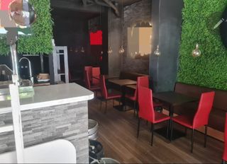 BAR/RESTAURANTE-LICENCIA BAR-RESTAURANTE C/ COCINA