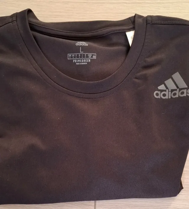 Camiseta Adidas Negra Talla L