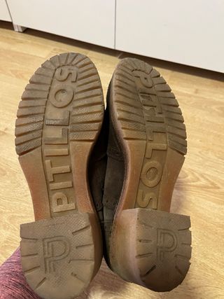 Mocasines de piel con cordones
