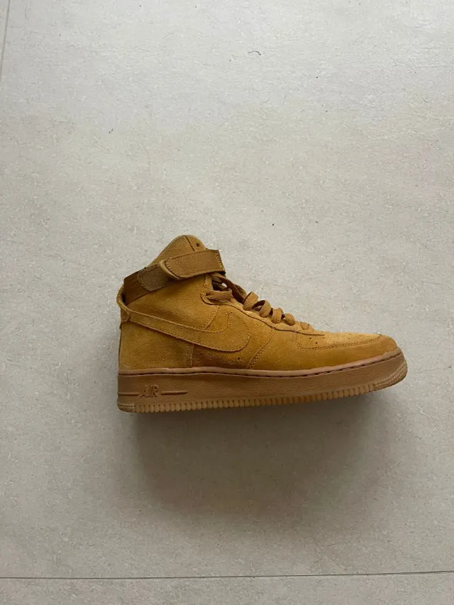 Nike Air Force 1 High Beige/Marrón