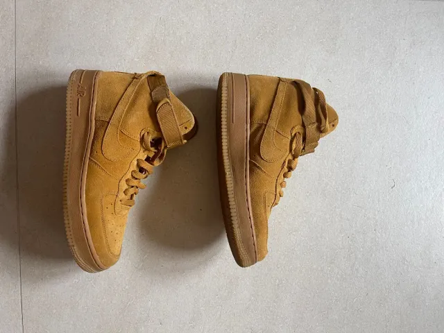 Nike Air Force 1 High Beige/Marrón