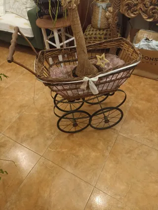 Carrito antiguo para decoración