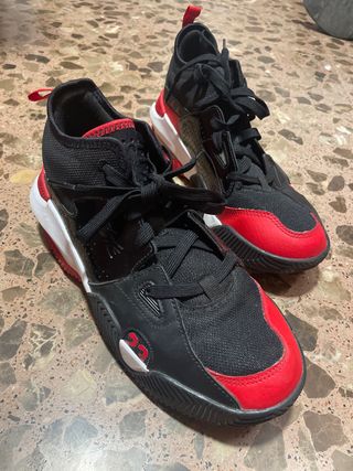 Zapatillas Baloncesto Jordan. Originales. 38,5