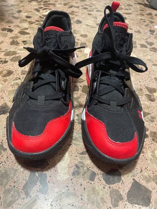 Zapatillas Baloncesto Jordan. Originales. 38,5