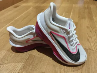 Nike Zoom Fly 6 Talla 42