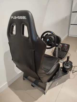 Thrustmaster T300 RS GT + Playseat