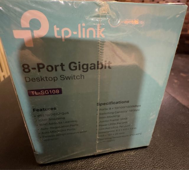 TP-Link TL-SG108 8-Port Gigabit Switch