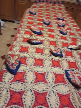 Mantelería adamascada grande 3,55 x 168