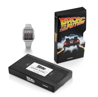 Casio Out A Time CA-500WEBF-1A Reloj Calculadora