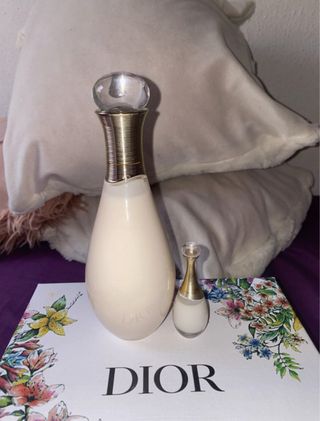 J'adore Lait Dior Grande y Miniatura