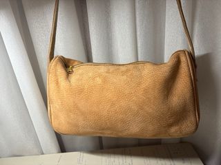 Bolso de piel de carpincho