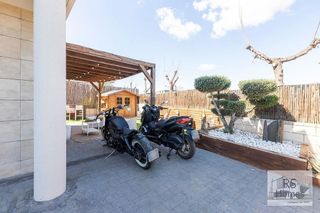 Chalet en venta en Torre en Conill-Cumbres de San Antonio en Bétera
