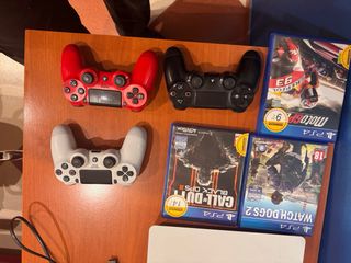 PS4 slim bianca 
