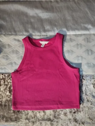 Camiseta rosa de tirantes