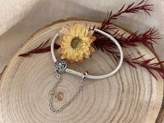 Pulsera plata Luna y Estrellas