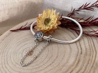 Pulsera plata Luna y Estrellas