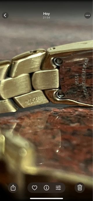 Reloj Lotus Dorado