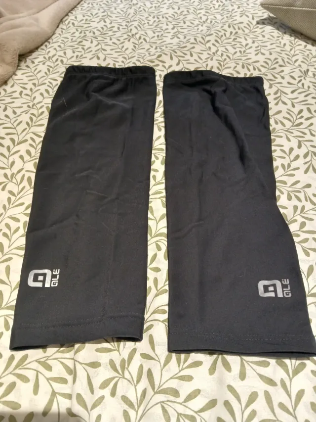 Mangas de ciclismo KEIDO negras