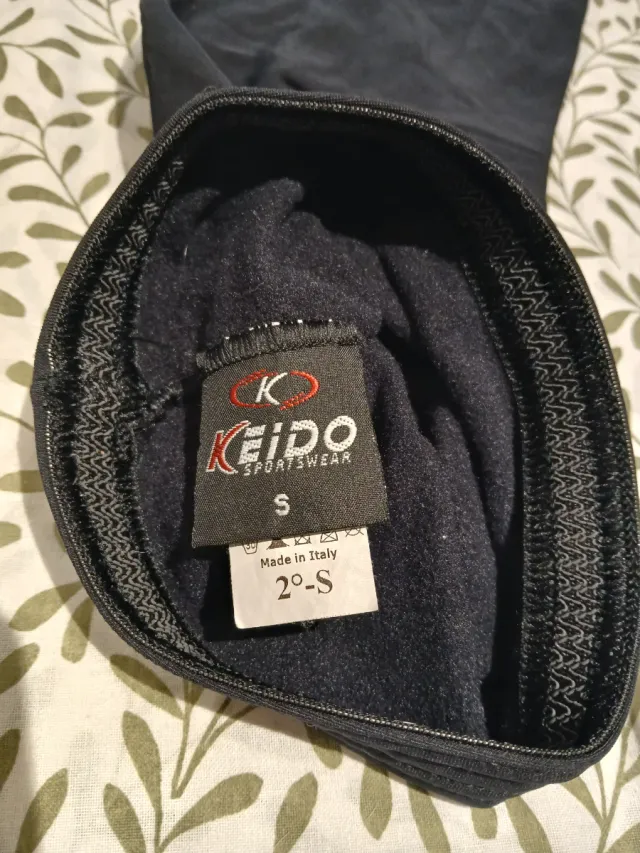 Mangas de ciclismo KEIDO negras