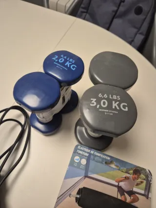 Pesas mancuernas 2kg y 3kg sin usar de decathlon