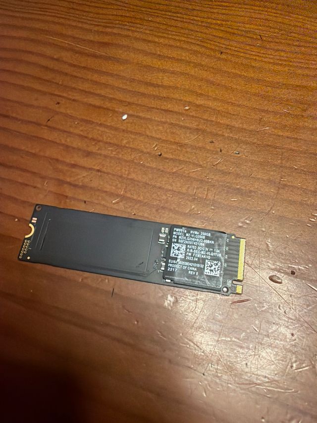 Disco Duro SSD NVMe 256GB Samsung