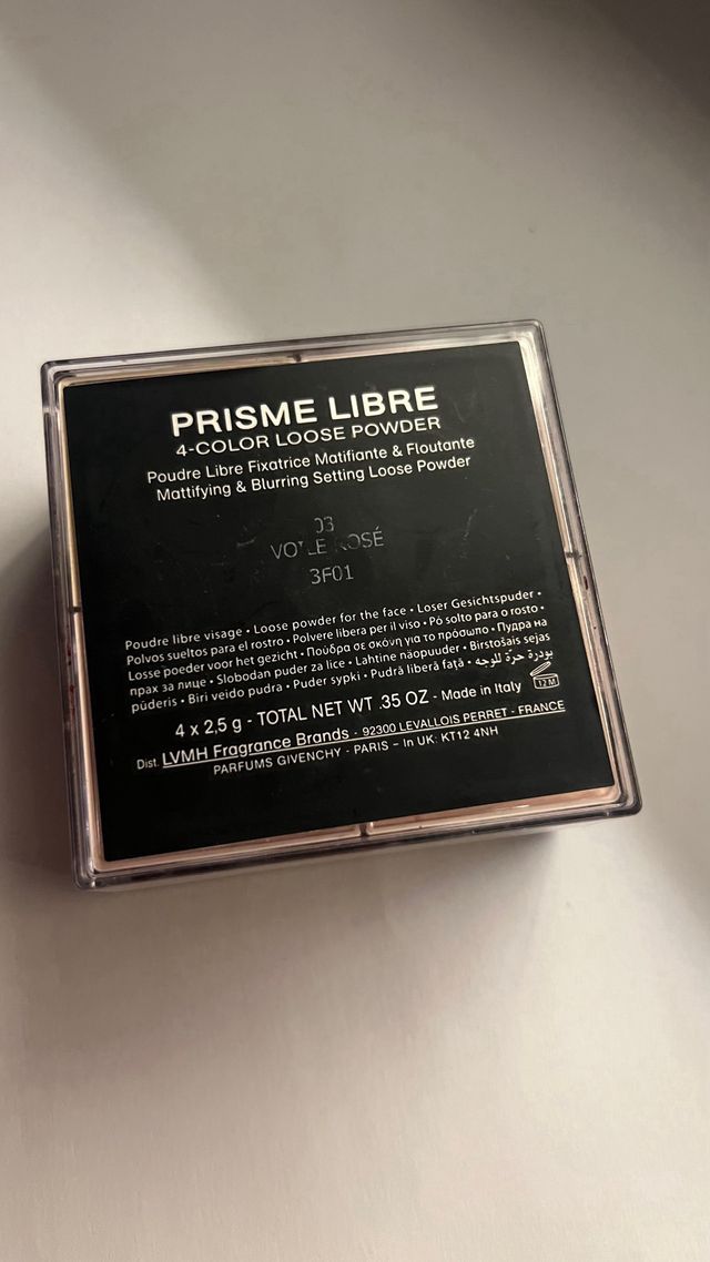 Polvos sueltos Givenchy beige