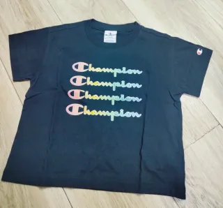 T-shirt Champion ragazza, taglia L,anni 11/12