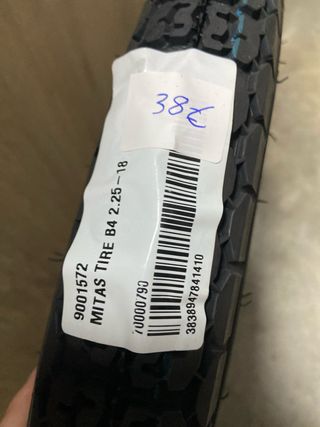 Neumático moto 3.00-18
marca: mitas