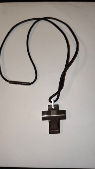 Colgante Cruz Acero Lotus
