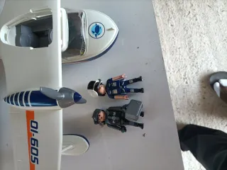 Avión Policía Playmobil con policía