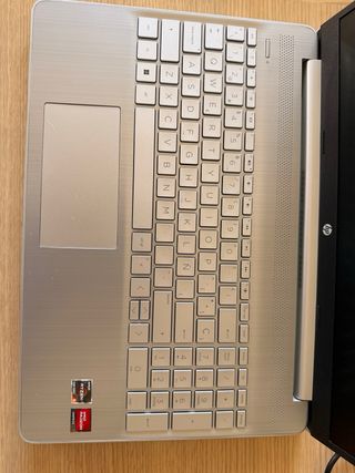 Portátil HP 15S-EQ2167NS AMD Ryzen 5000U