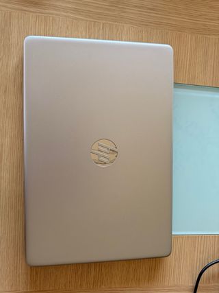 Portátil HP 15S-EQ2167NS AMD Ryzen 5000U