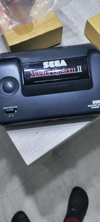 SEGA Master System II Sonic The Hedgehog