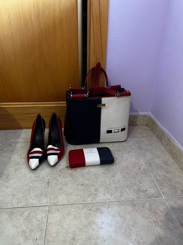 Conjunto Tommy Hilfiger: Zapatos, Bolso y Cartera
