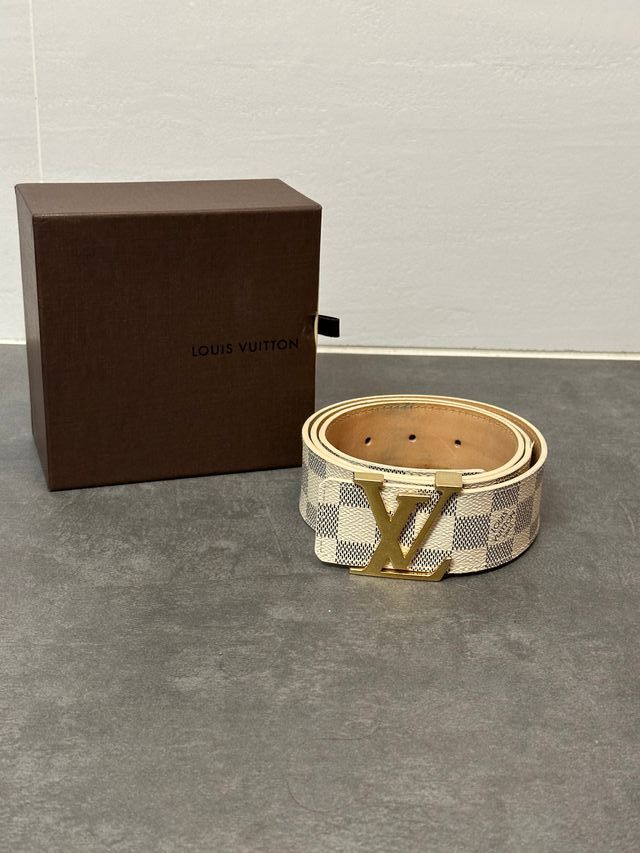 Cintura con fibbia in oro Louis Vuitton Damier Azur