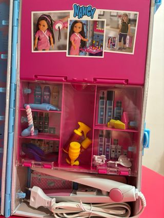 Maletín belleza Nancy con Muñeca incluida Nuevo