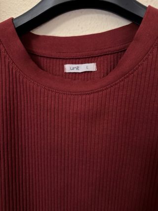 Blusa de manga corta acanalada