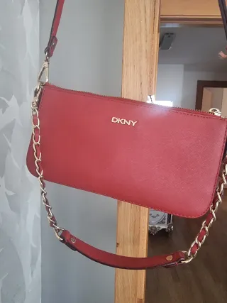 Bolso DKNY Rojo