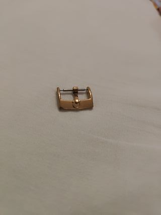 Fibbia Omega Oro