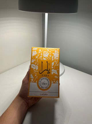 Yara Tous Lattafa Mujer 100 ML