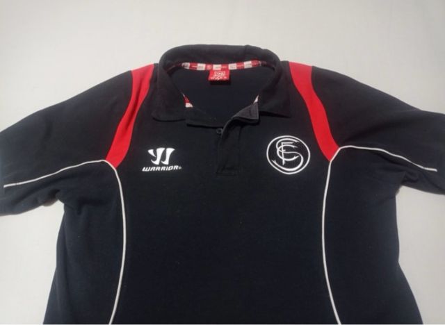 Polo Sevilla FC Warrior Negro y Rojo,