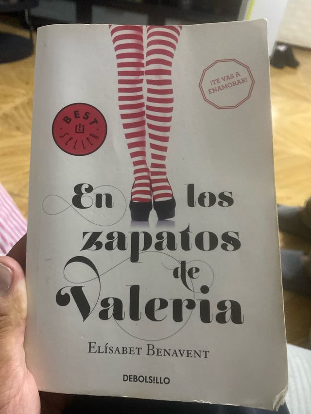 En los zapatos de Valeria / In Valeria's Shoes ...