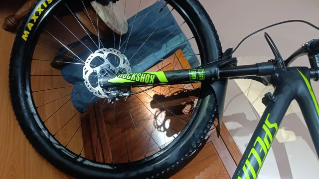 Bicicleta Specialized Carbono Tope Gama perfecto e