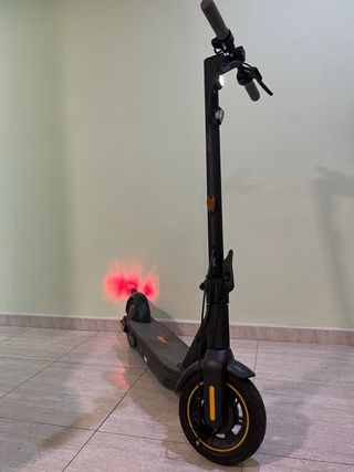 Ninebot Max Patinete Eléctrico